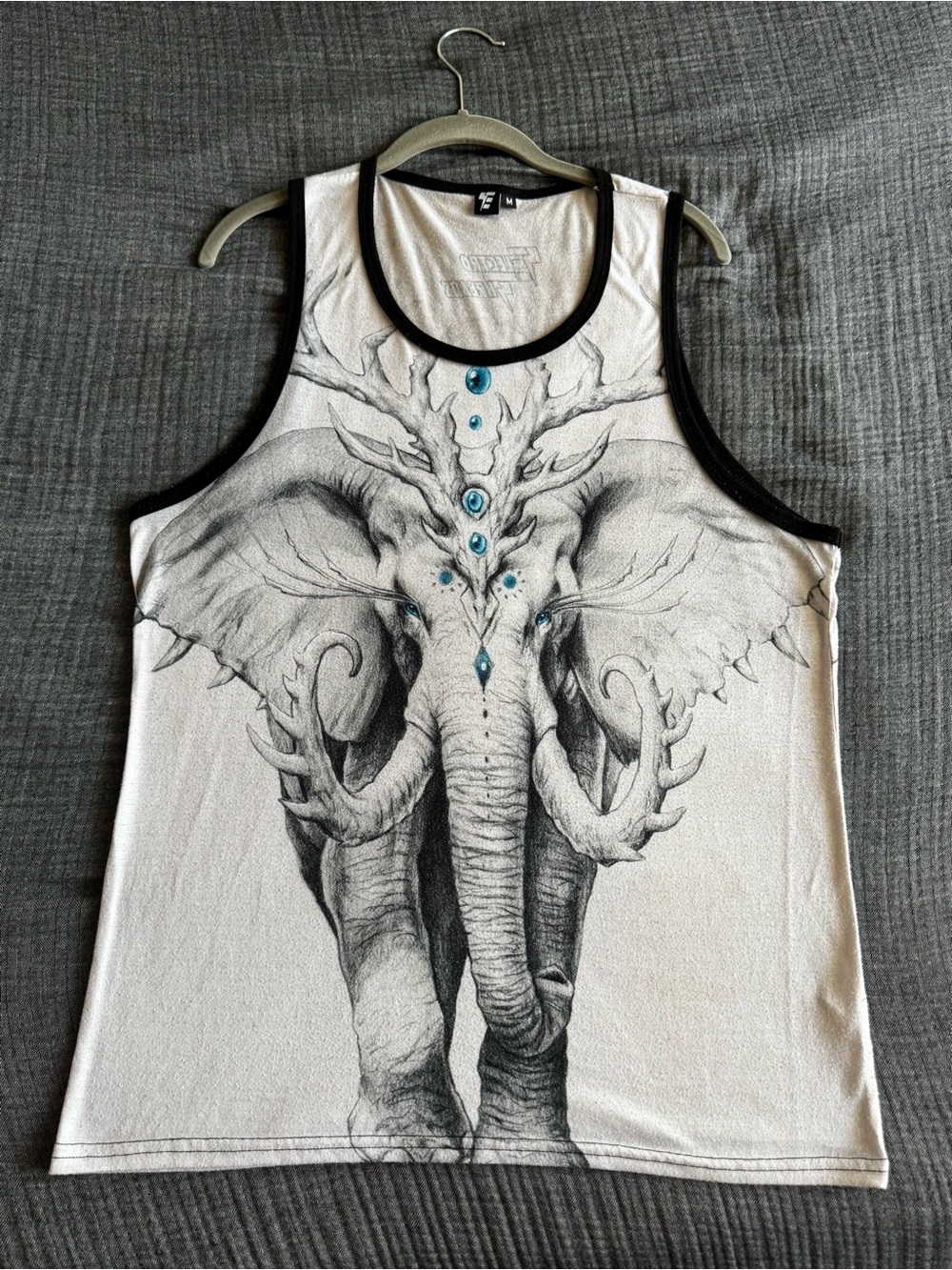 Soul Elephant Men's Medium White Tank Top - Electro Threads